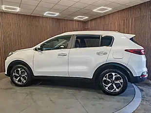Used 2019 Kia Sportage 2 White - Interior and Exterior details 12