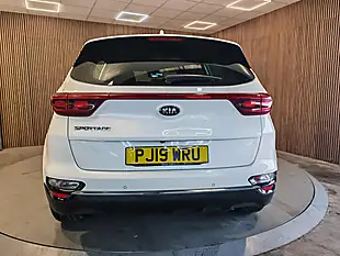 Used 2019 Kia Sportage 2 White - Interior and Exterior details 17