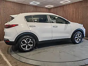 Used 2019 Kia Sportage 2 White - Interior and Exterior details 20