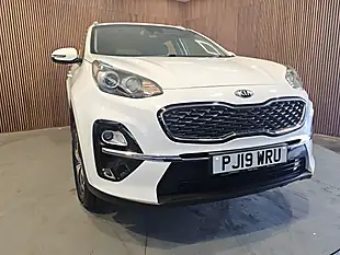 Used 2019 Kia Sportage 2 White - Interior and Exterior details 5
