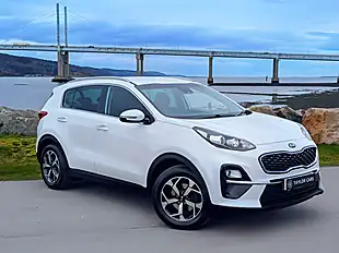 Used 2019 Kia Sportage 2 White - Interior and Exterior details 3