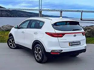 Used 2019 Kia Sportage 2 White - Interior and Exterior details 7