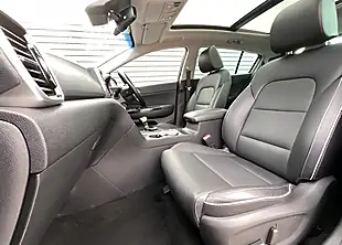 Used 2019 Kia Sportage 4 Black - Interior and Exterior details 10