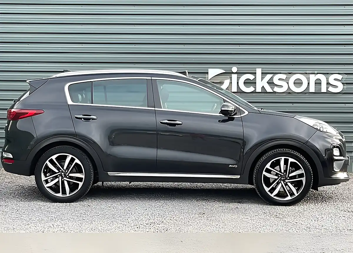 Used 2019 Kia Sportage 4 Black - Interior and Exterior details 8