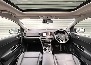 Used 2019 Kia Sportage 4 Black - Interior and Exterior details 9