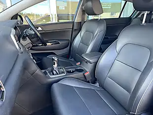 Used 2019 Kia Sportage 4 Blue - Interior and Exterior details 10