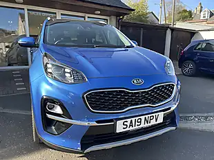 Used 2019 Kia Sportage 4 Blue - Interior and Exterior details 2