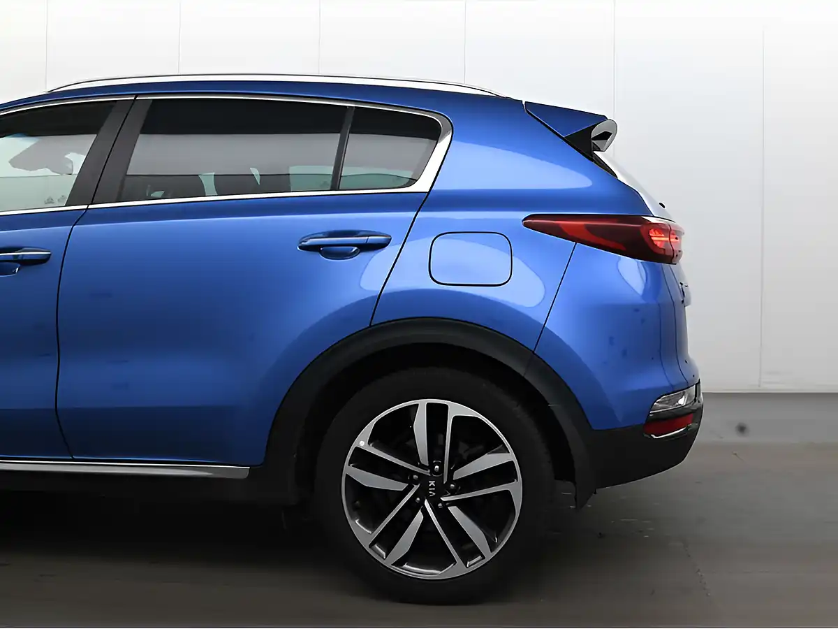 Used 2019 Kia Sportage 4 Blue - Interior and Exterior details 11