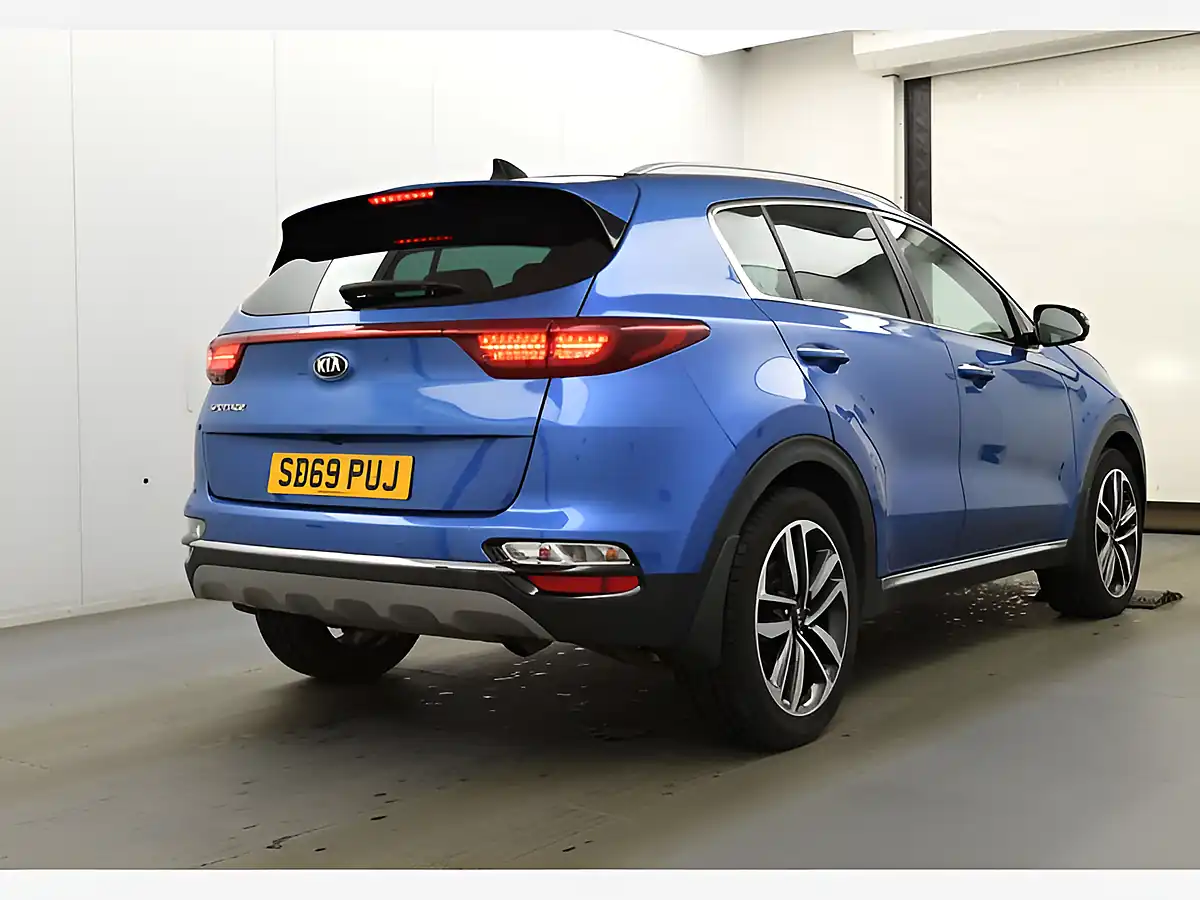 Used 2019 Kia Sportage 4 Blue - Interior and Exterior details 14