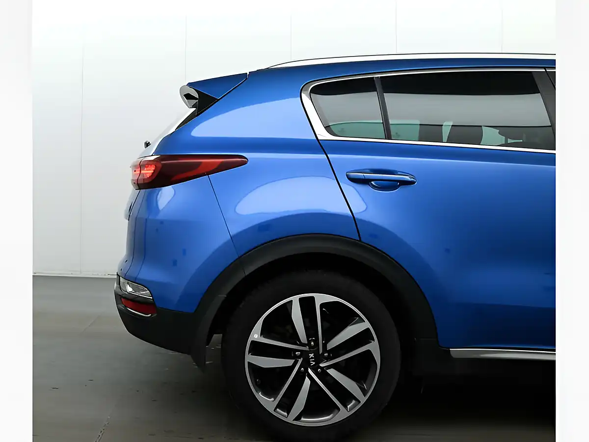 Used 2019 Kia Sportage 4 Blue - Interior and Exterior details 18