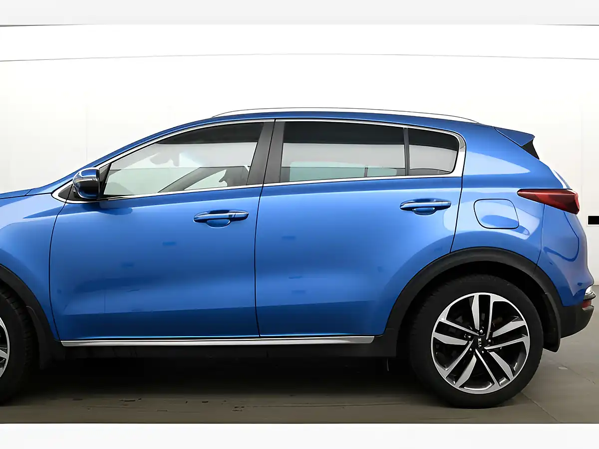 Used 2019 Kia Sportage 4 Blue - Interior and Exterior details 5