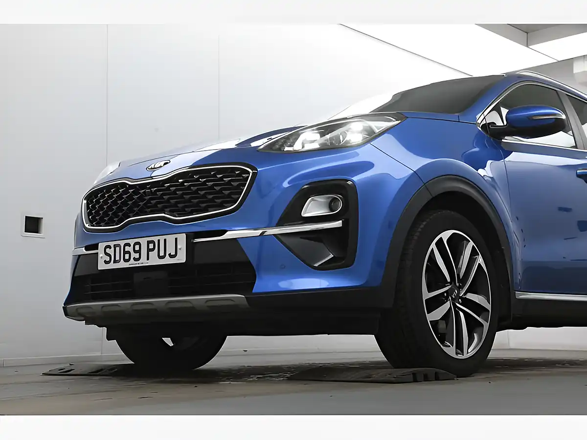 Used 2019 Kia Sportage 4 Blue - Interior and Exterior details 6