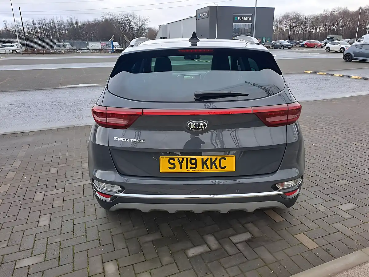 Used 2019 Kia Sportage 4 Grey - Interior and Exterior details 4