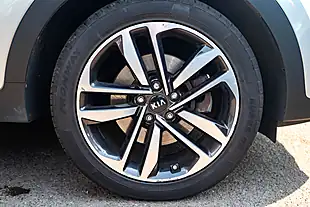 Used 2019 Kia Sportage 4 Isg 5DR Silver Frost - Interior and Exterior details 10