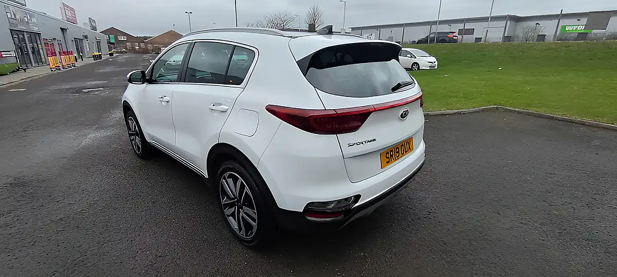 Used 2019 Kia Sportage 4 White - Interior and Exterior details 20
