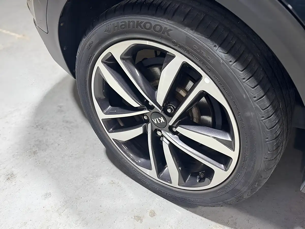 Used 2019 Kia Sportage Black - Interior and Exterior details 20