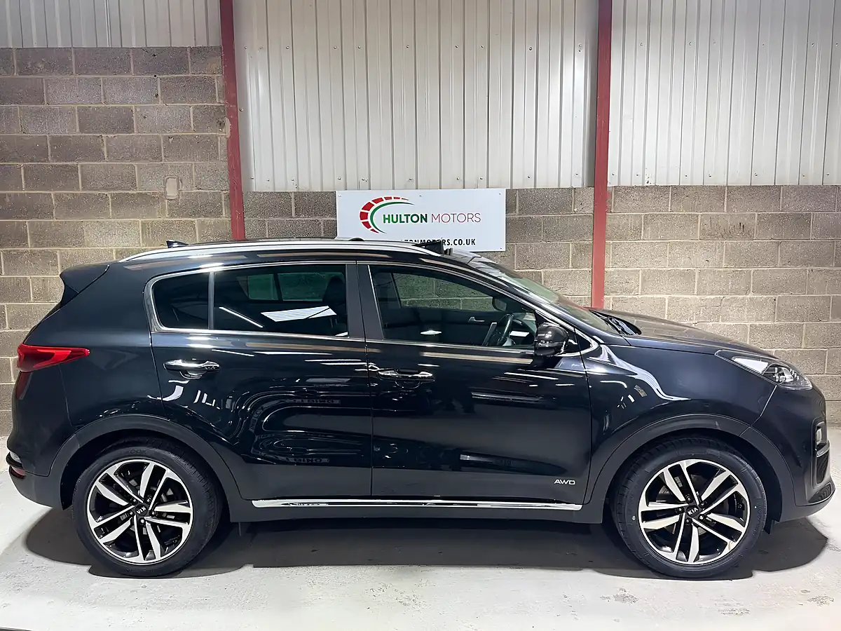 Used 2019 Kia Sportage Black - Interior and Exterior details 5