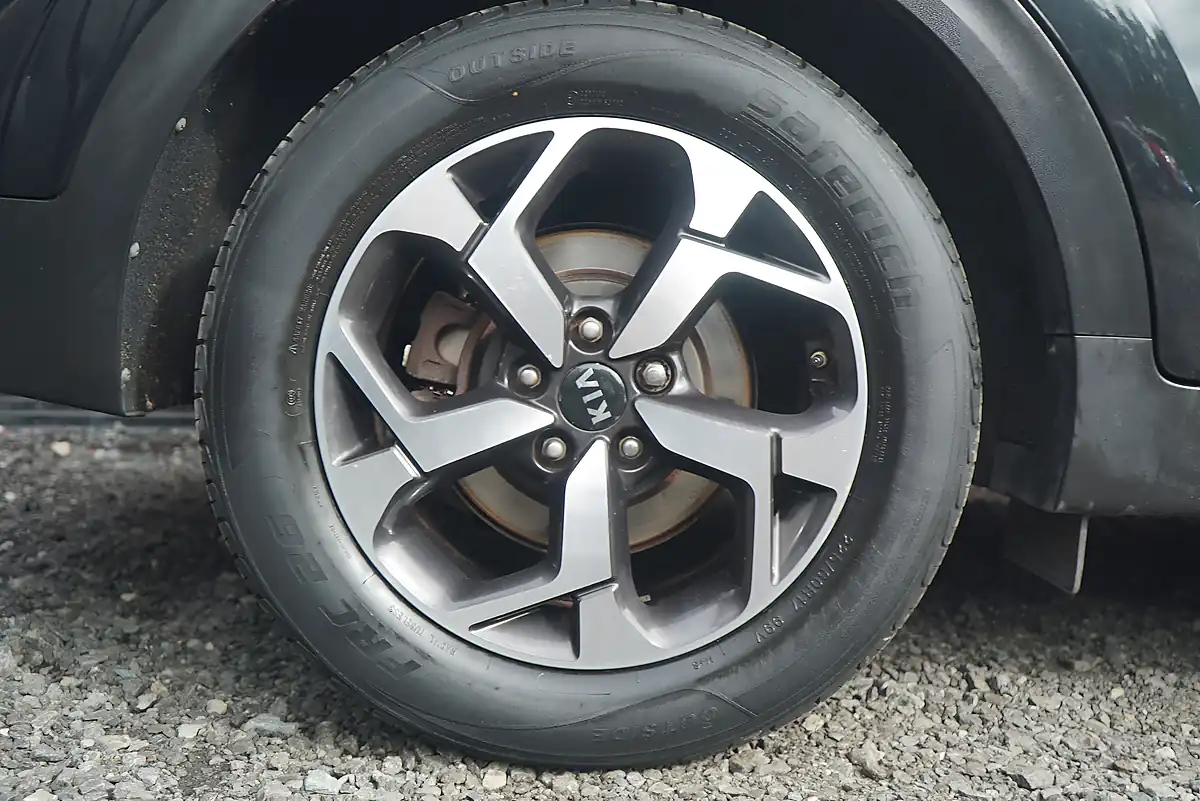 Used 2019 Kia Sportage Ecodynamics+ 2 Black - Interior and Exterior details 13