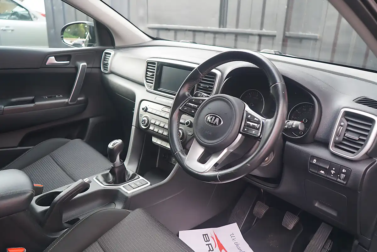 Used 2019 Kia Sportage Ecodynamics+ 2 Black - Interior and Exterior details 14