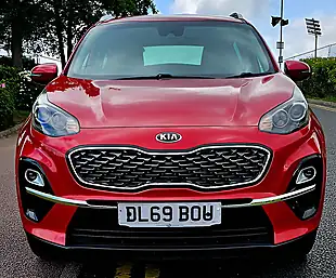 Used 2019 Kia Sportage Ecodynamics+ 2 Red - Interior and Exterior details 17