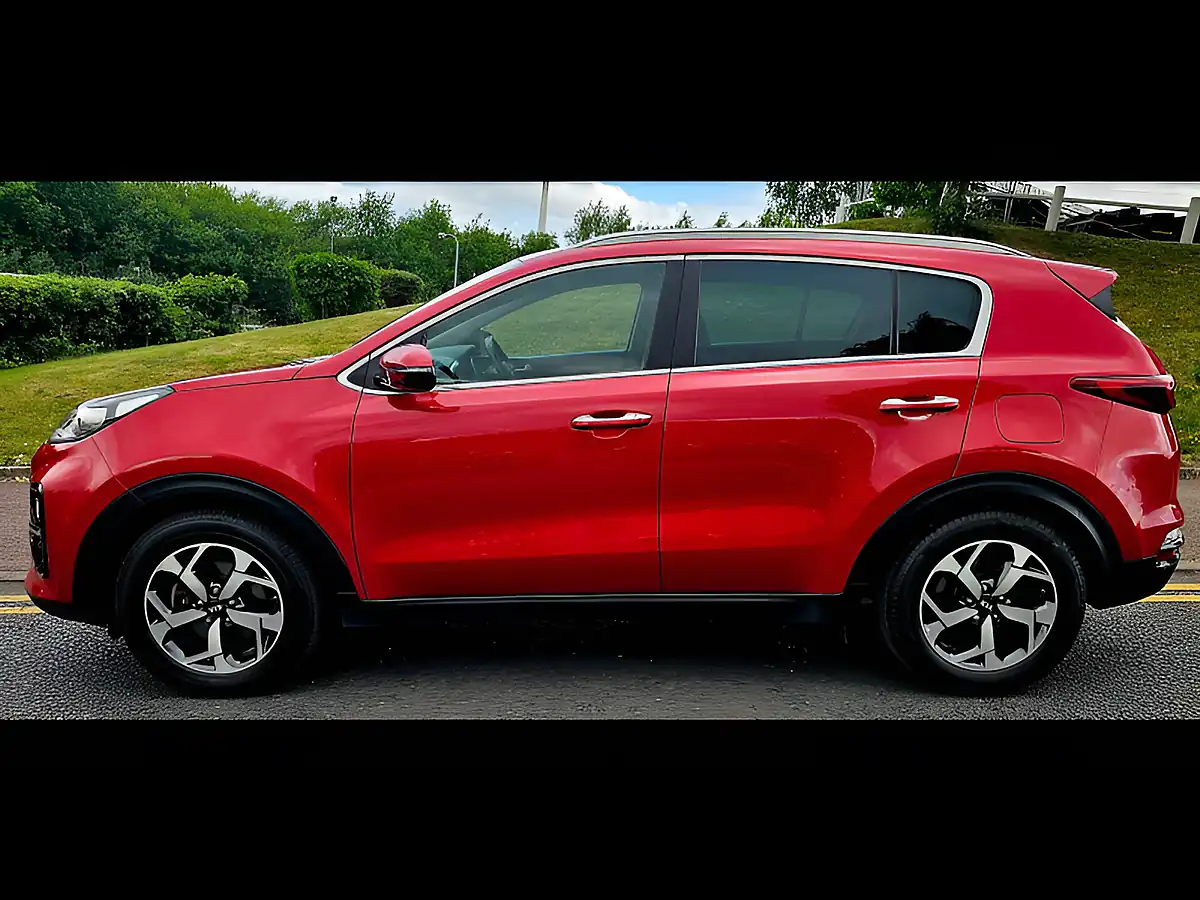 Used 2019 Kia Sportage Ecodynamics+ 2 Red - Interior and Exterior details 7