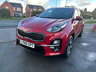 Used 2019 Kia Sportage Ecodynamics+ 2 Red - Interior and Exterior details 10