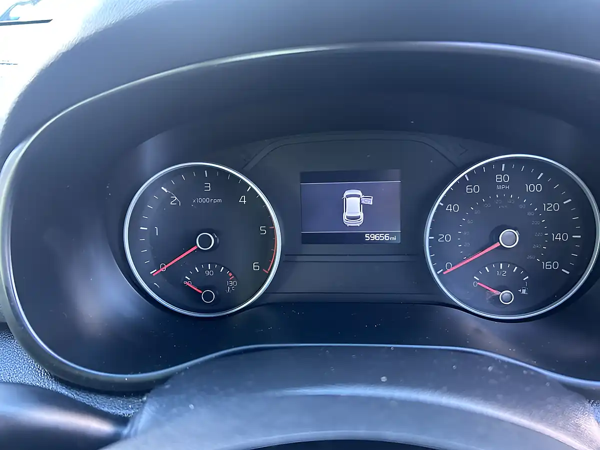 Used 2019 Kia Sportage Ecodynamics+ 2 Red - Interior and Exterior details 13