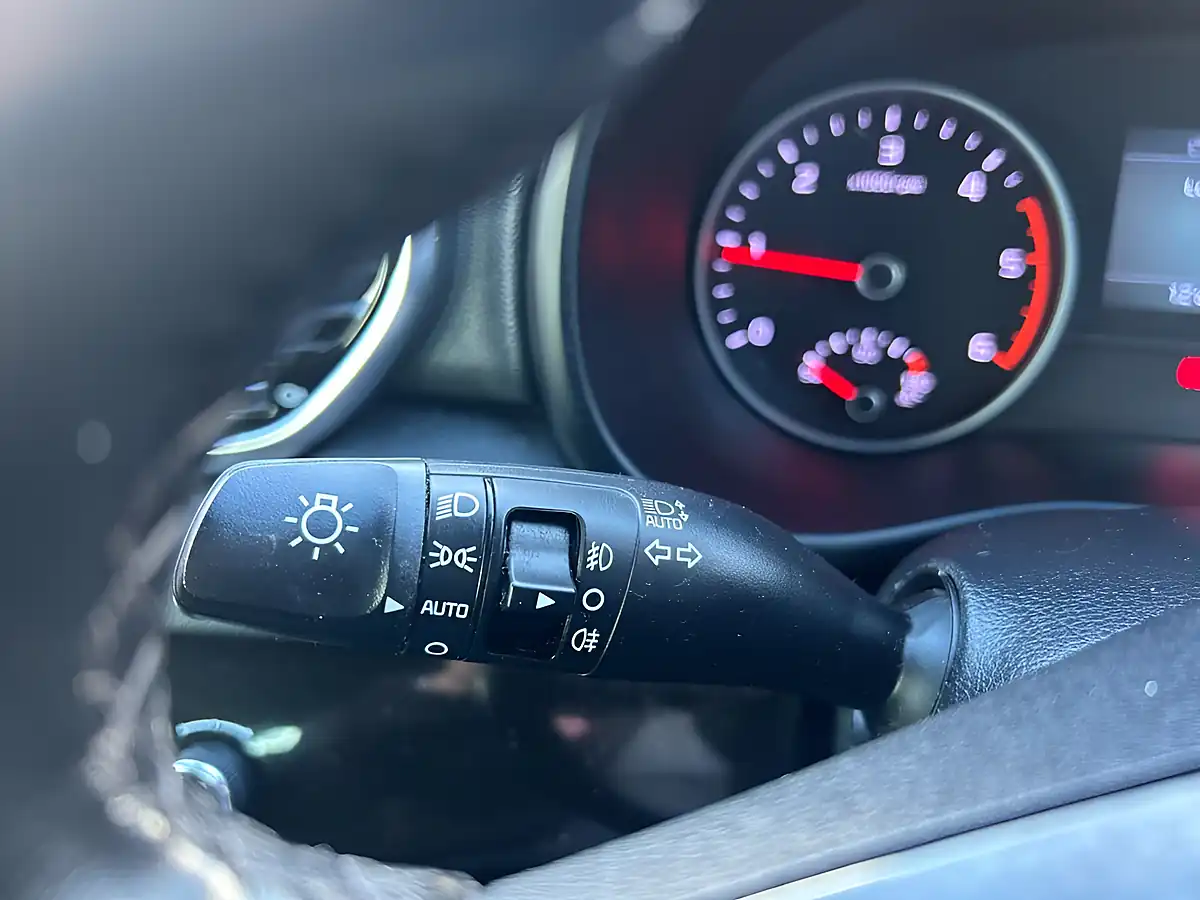 Used 2019 Kia Sportage Ecodynamics+ 2 Red - Interior and Exterior details 14