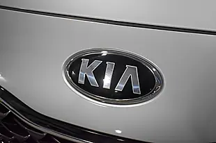 Used 2019 Kia Sportage Ecodynamics+ 2 Silver - Interior and Exterior details 17
