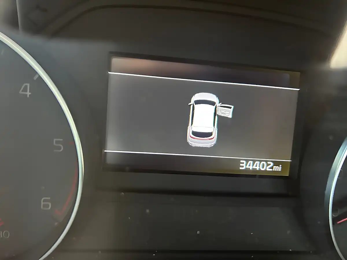 Used 2019 Kia Sportage Ecodynamics+ Blue - Interior and Exterior details 4