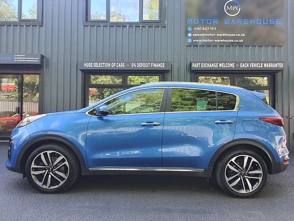 Used 2019 Kia Sportage Ecodynamics+ Blue - Interior and Exterior details 4