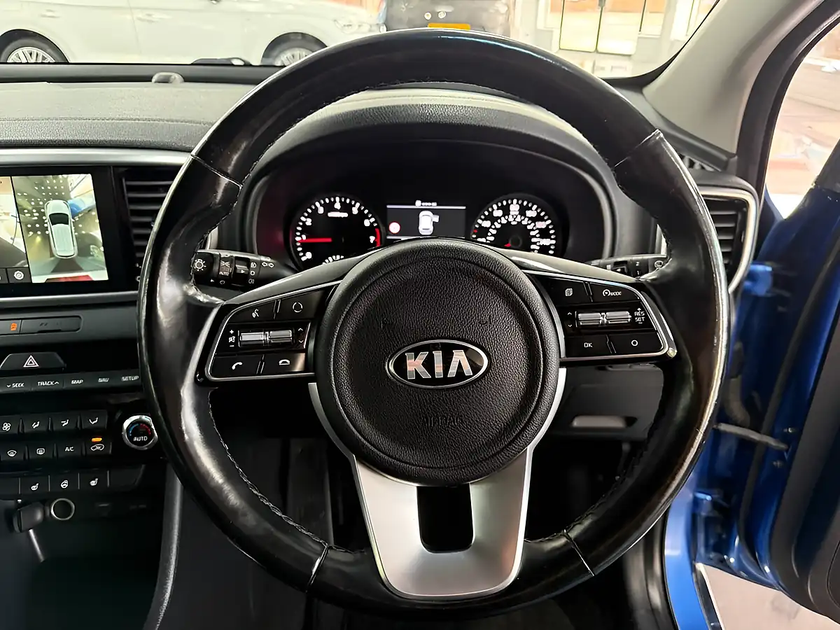 Used 2019 Kia Sportage Edition 25 Blue - Interior and Exterior details 16
