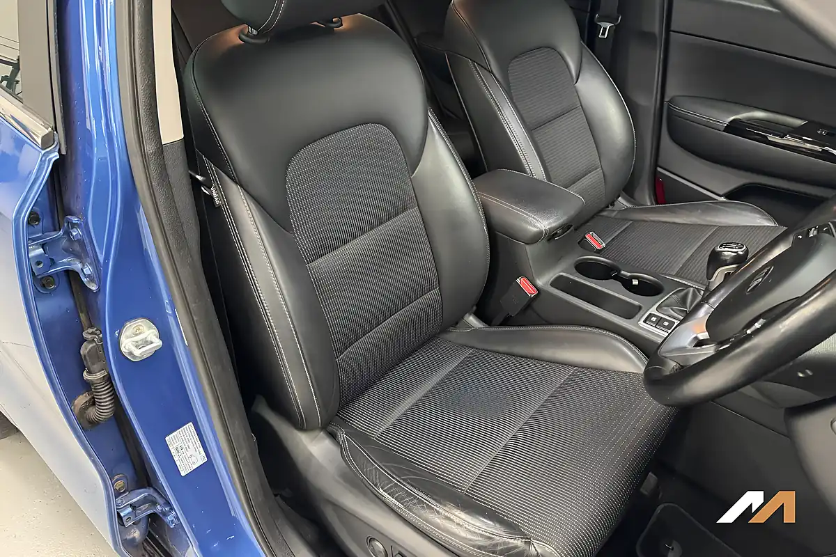 Used 2019 Kia Sportage Edition 25 Blue - Interior and Exterior details 12