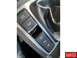 Used 2019 Kia Sportage Edition 25 Red - Interior and Exterior details 19