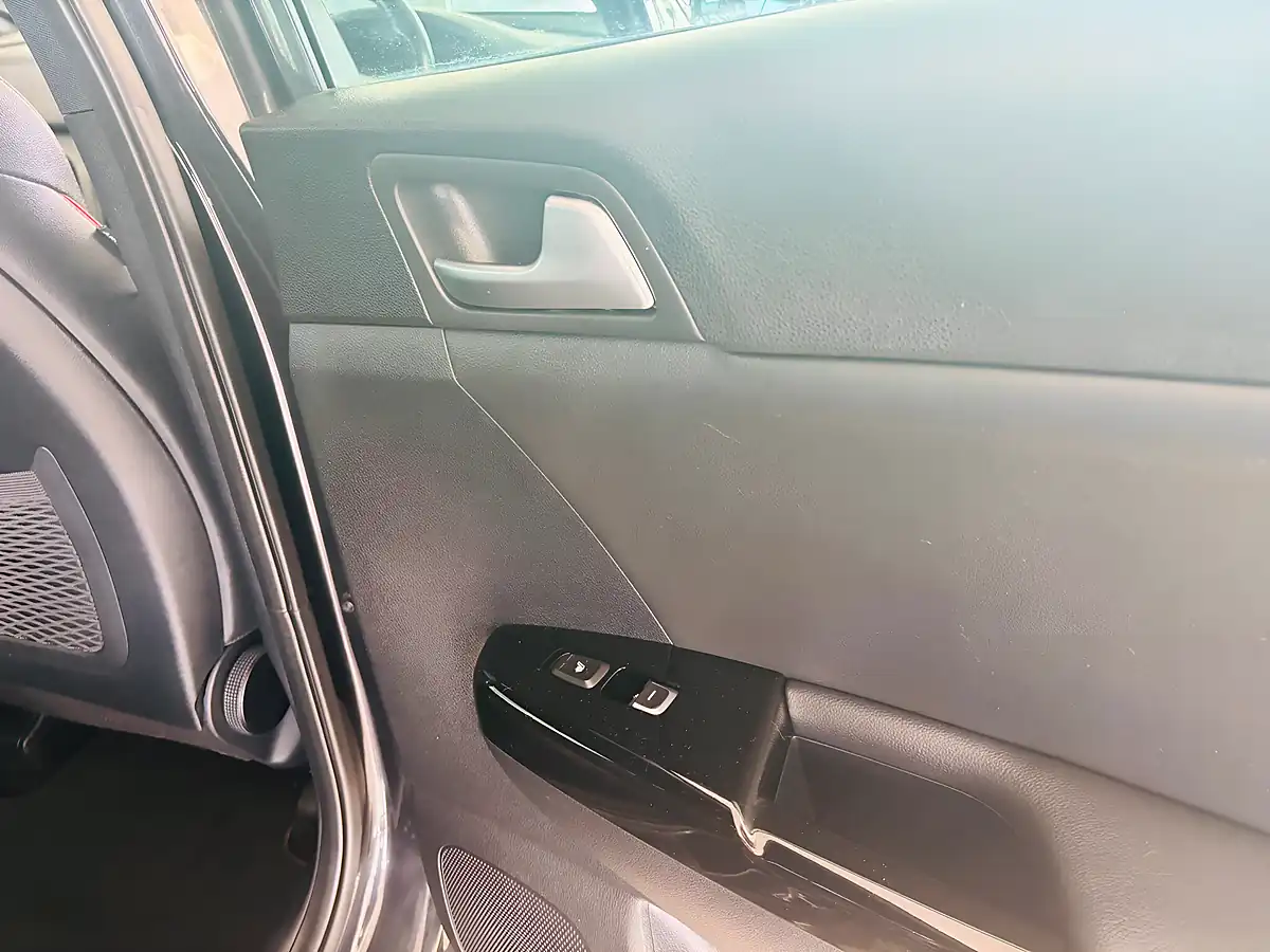 Used 2019 Kia Sportage GT-Line Black - Interior and Exterior details 15