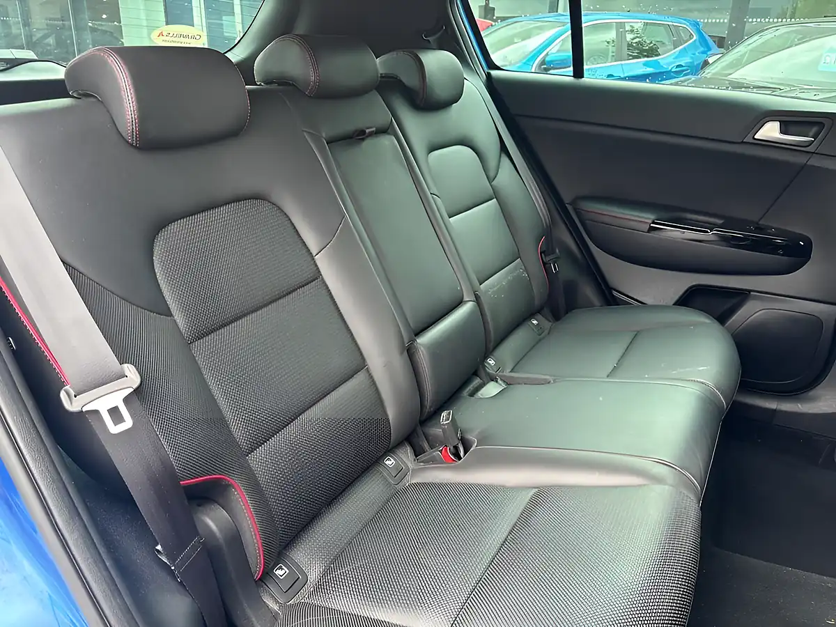 Used 2019 Kia Sportage GT-Line Blue Flame - Interior and Exterior details 4