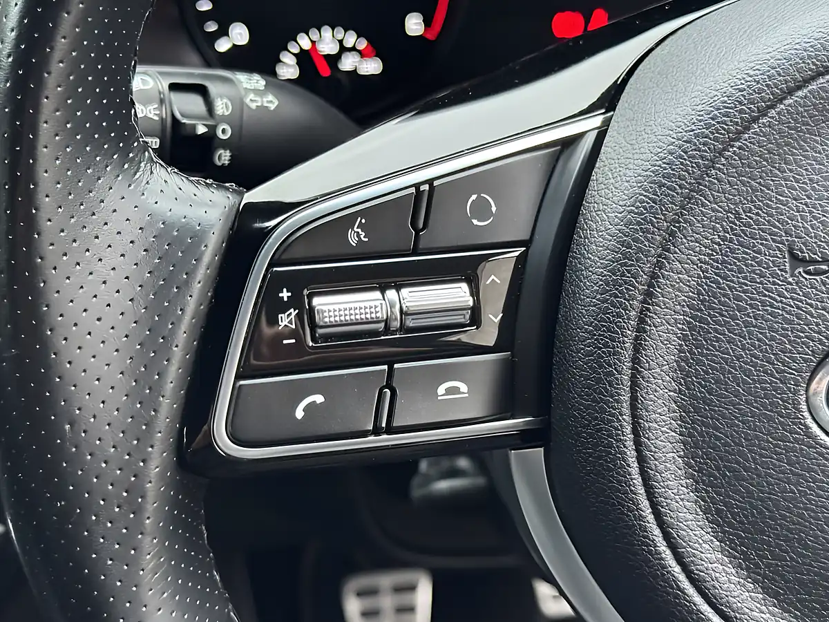 Used 2019 Kia Sportage GT-Line Blue Flame Metallic - Interior and Exterior details 20