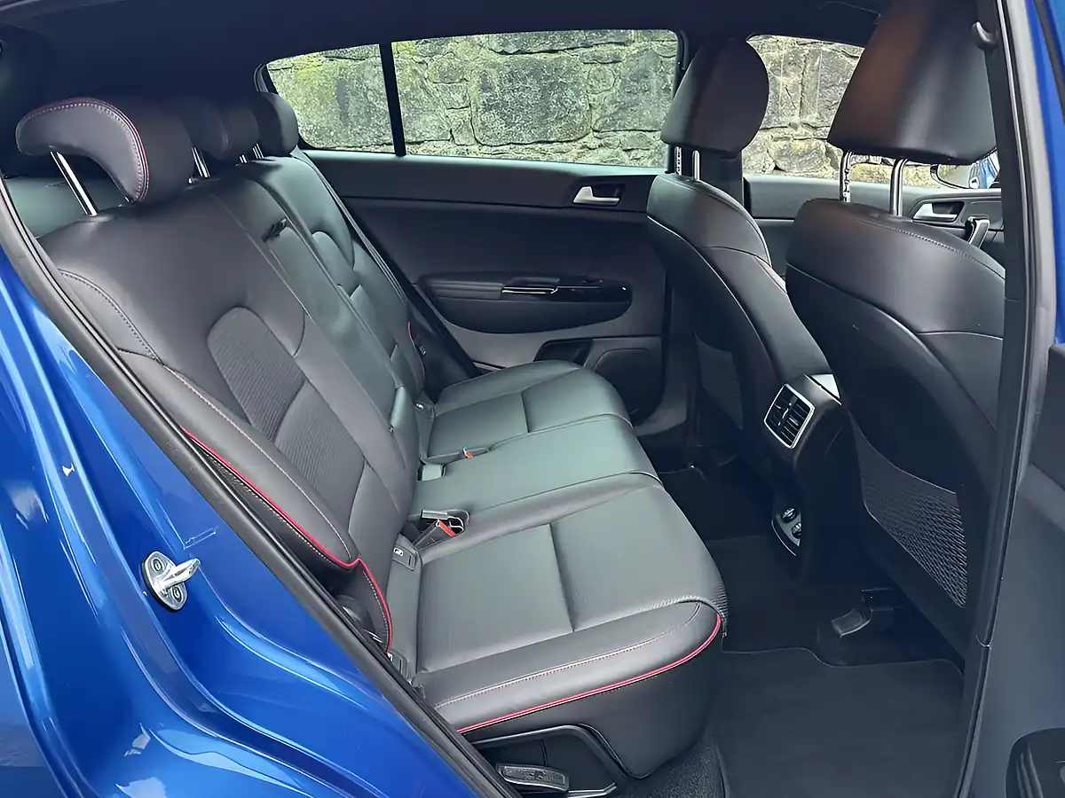 Used 2019 Kia Sportage GT-Line Blue Flame Metallic - Interior and Exterior details 7