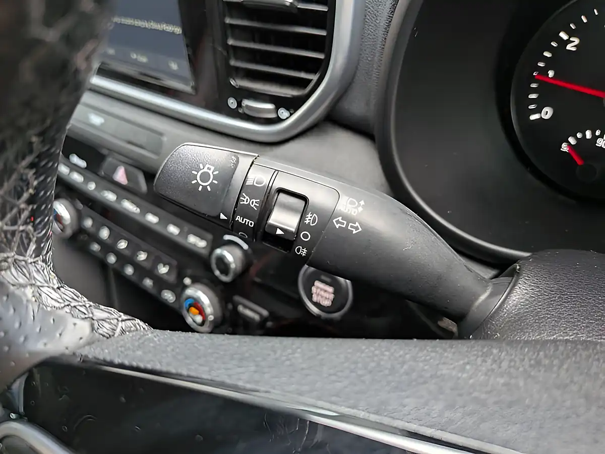 Used 2019 Kia Sportage GT-Line Blue - Interior and Exterior details 11