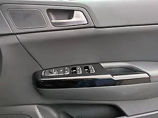 Used 2019 Kia Sportage GT-Line Blue - Interior and Exterior details 13