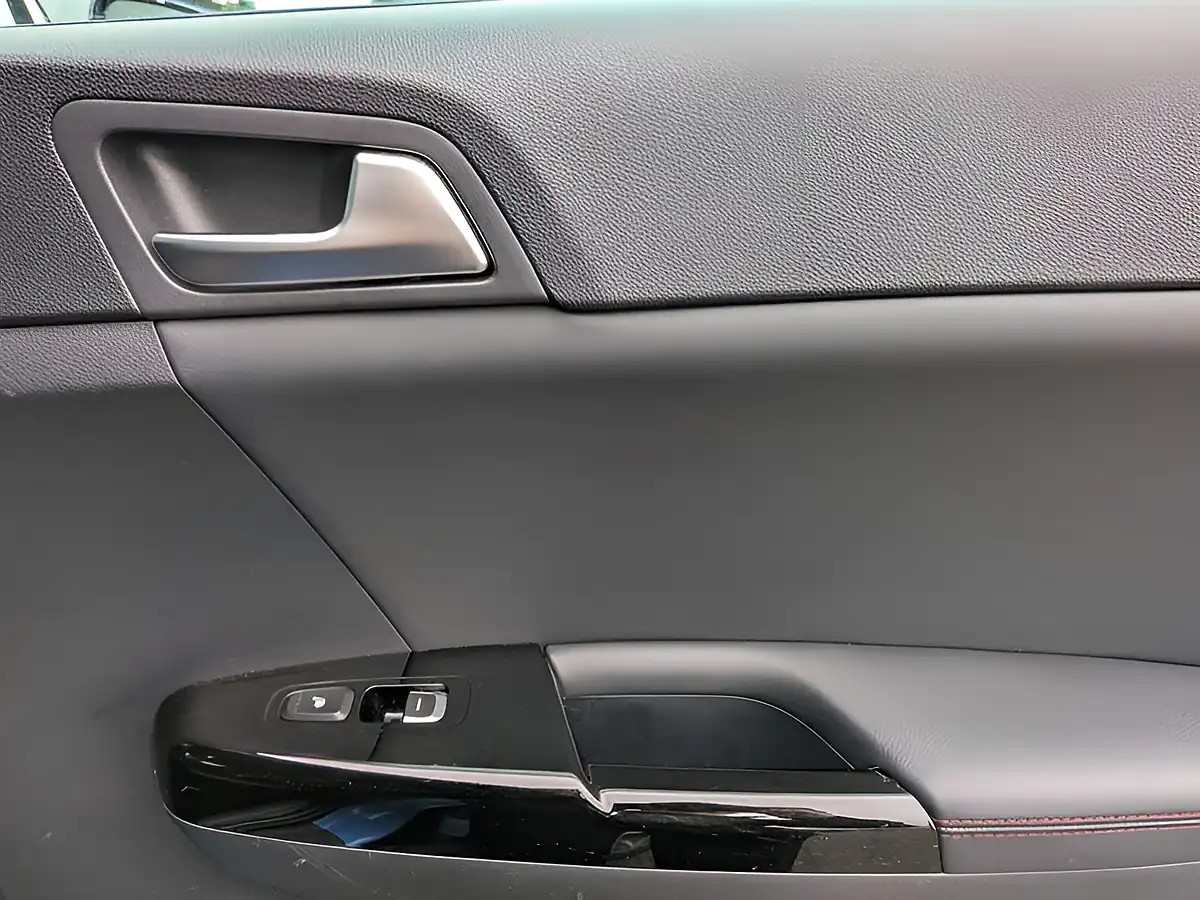 Used 2019 Kia Sportage GT-Line Blue - Interior and Exterior details 14