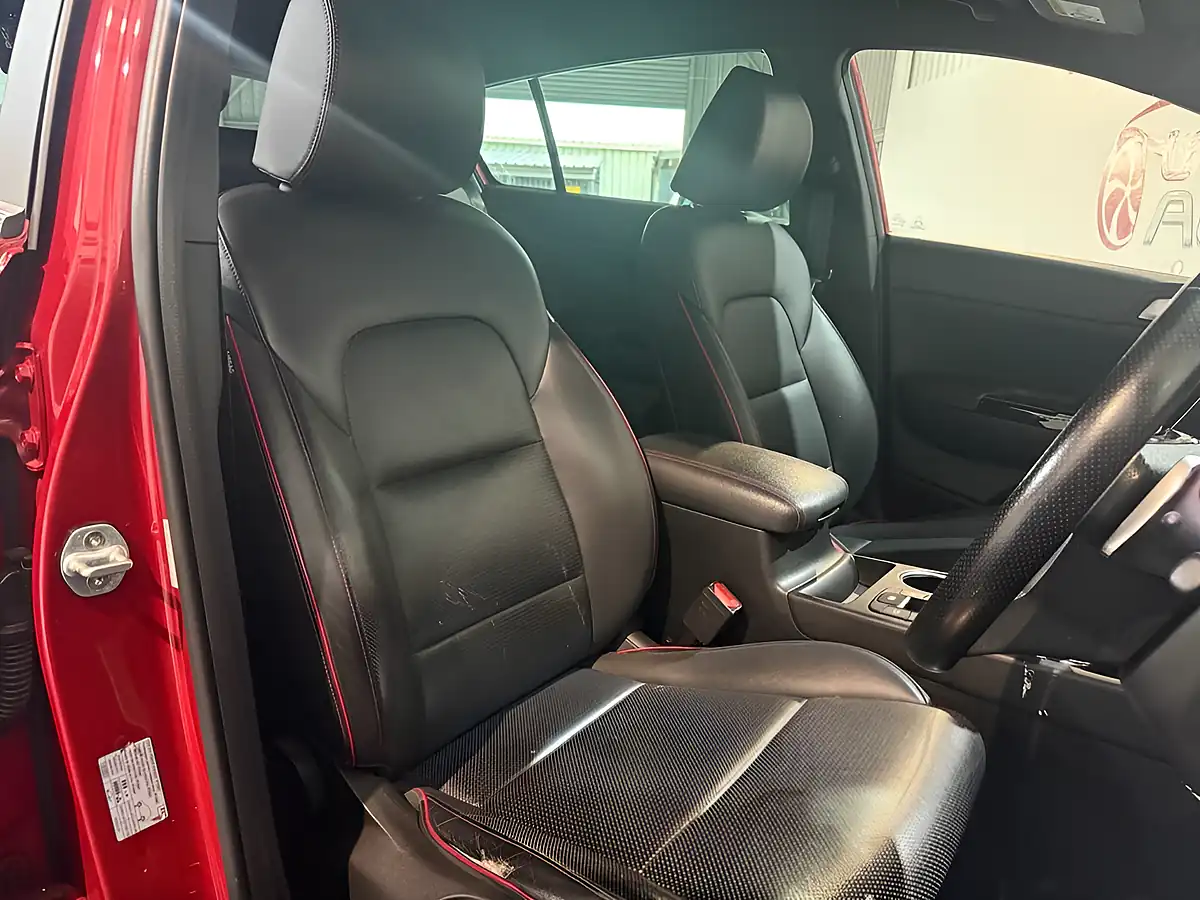 Used 2019 Kia Sportage GT-Line Red - Interior and Exterior details 15