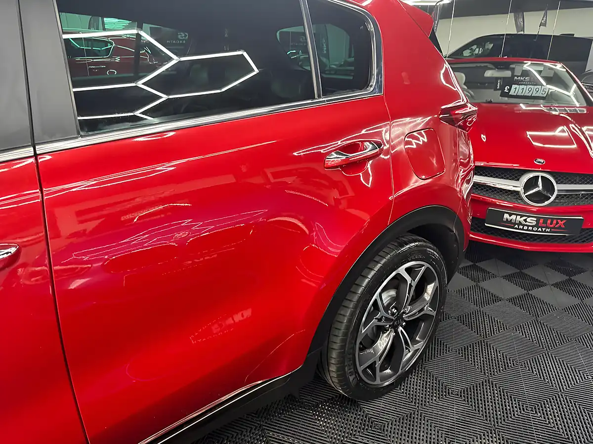Used 2019 Kia Sportage GT-Line Red - Interior and Exterior details 11