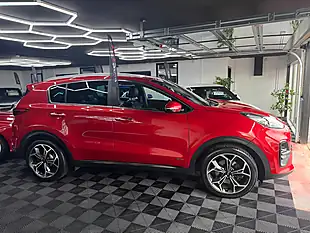 Used 2019 Kia Sportage GT-Line Red - Interior and Exterior details 5