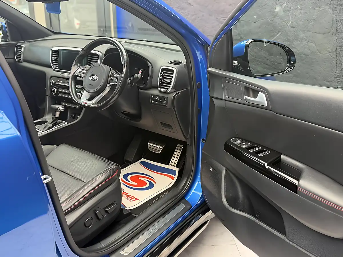 Used 2019 Kia Sportage GT-Line S Blue - Interior and Exterior details 12