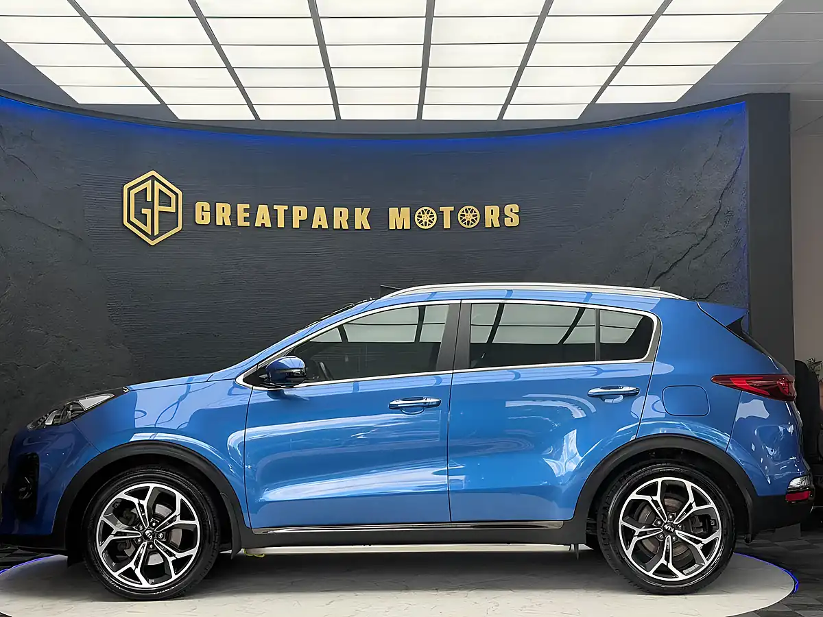 Used 2019 Kia Sportage GT-Line S Blue - Interior and Exterior details 8