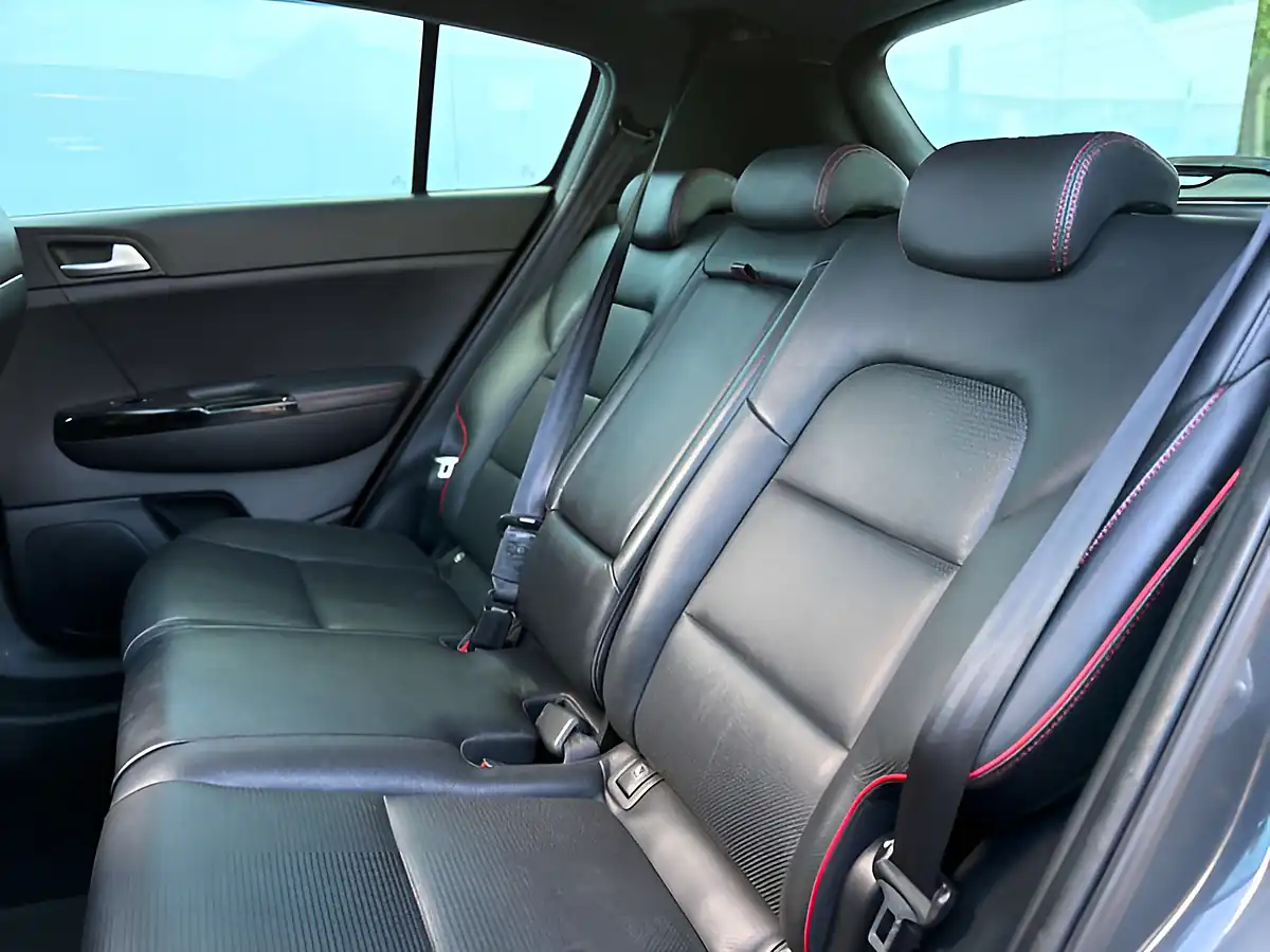 Used 2019 Kia Sportage GT-Line S Copper Stone - Interior and Exterior details 2