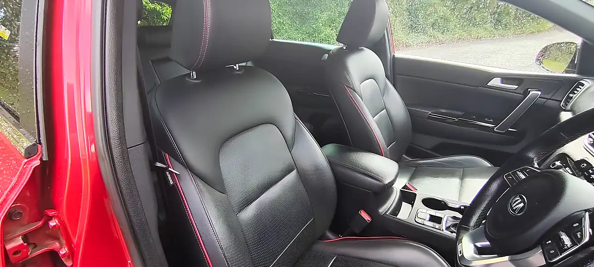 Used 2019 Kia Sportage GT-Line S Red - Interior and Exterior details 11