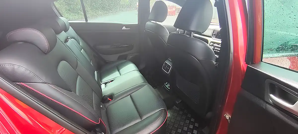 Used 2019 Kia Sportage GT-Line S Red - Interior and Exterior details 12