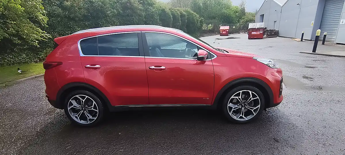 Used 2019 Kia Sportage GT-Line S Red - Interior and Exterior details 6